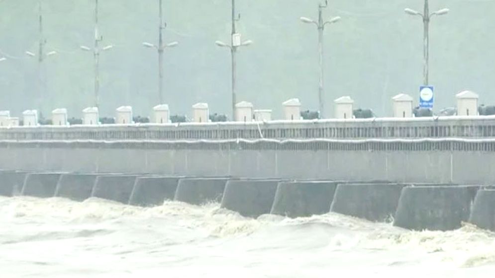 কোনো তথ্য না দিয়ে আবারো পানি ছাড়লো ভারত, বাংলাদেশের নিম্নাঞ্চল প্লাবিত