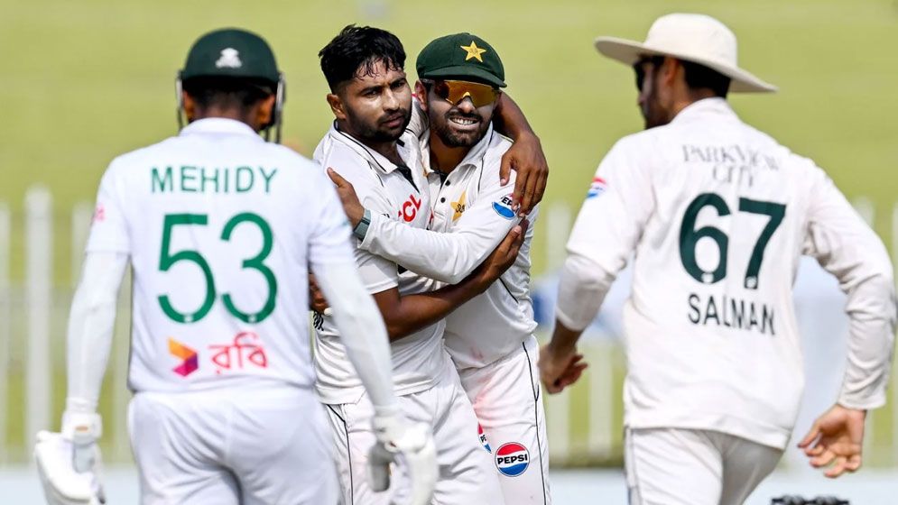 ২৬২ রানে অলআউট বাংলাদেশ