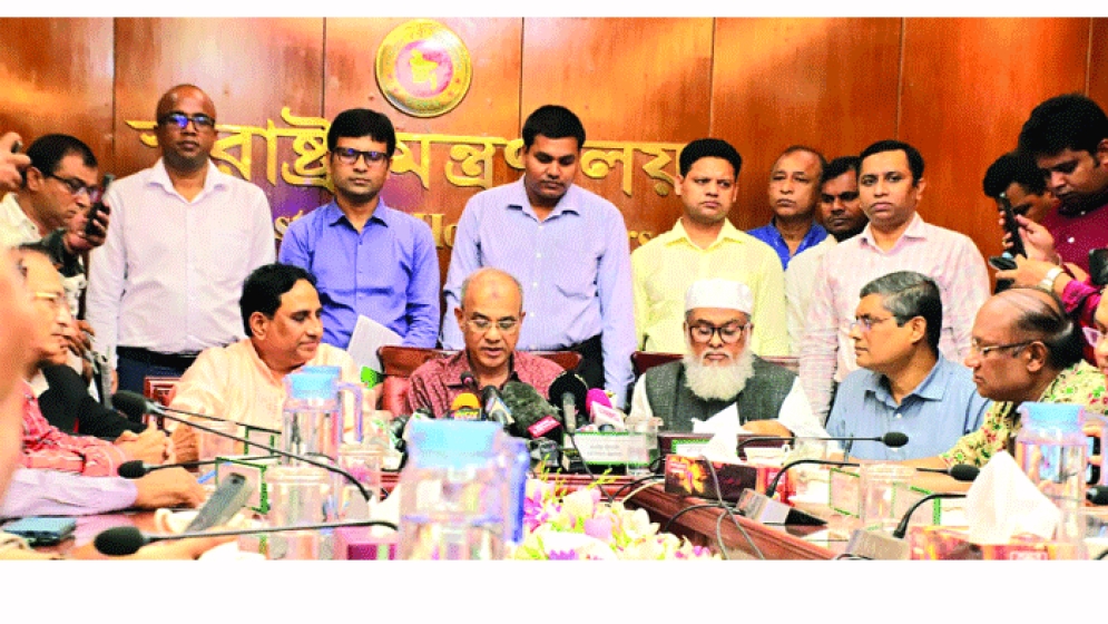 আমরা প্রতিবাদের  ভাষা অনেক শক্ত  করেছি