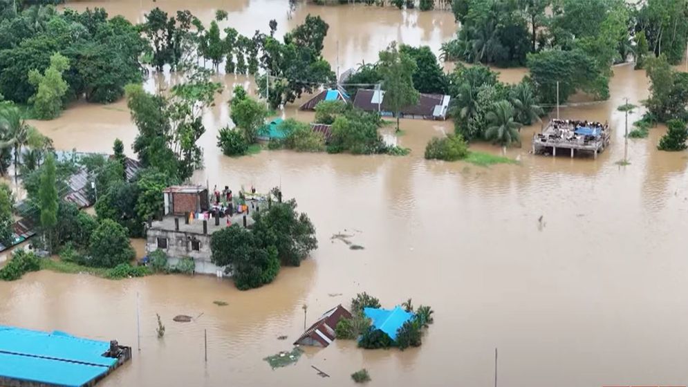 বাড়ছে নদীর পানি, প্লাবিত হতে পারে যে ৮ জেলার নিম্নাঞ্চল
