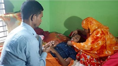 পোড়া লাশ দাফনের পর জানা গেল রিফাত বেঁচে আছেন, অতপর...