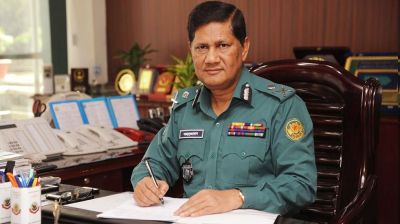 রিমান্ডে কয়েক শত কোটি টাকার সম্পদের তথ্য দিলেন আছাদুজ্জামান মিয়া