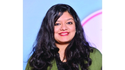 এলিটার কণ্ঠে নতুন গান