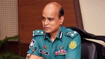দুর্গাপূজায় সর্বোচ্চ নিরাপত্তা দেবে পুলিশ: ডিএমপি কমিশনার