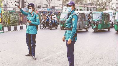 ট্রাফিক আইন লঙ্ঘন: রাজধানীতে একদিনে ৭৩৪ মামলা