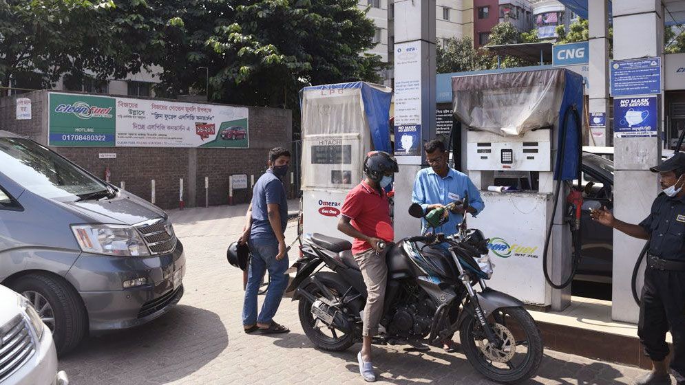 কার্যকর হলো জ্বালানি তেলের নতুন দাম