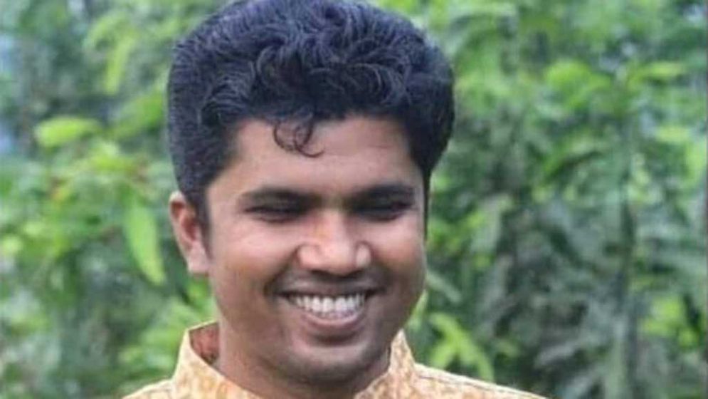 স্বেচ্ছাসেবক দলের নেতাকে কুপিয়ে হত্যা