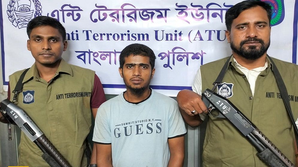 কাশিমপুর কারাগার থেকে পালিয়ে যাওয়া মৃত্যুদণ্ডপ্রাপ্ত আসামি গ্রেপ্তার