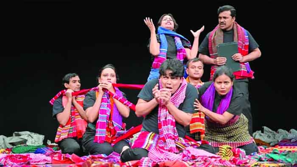 মঞ্চে ফিরেছে স্বপ্নদল
