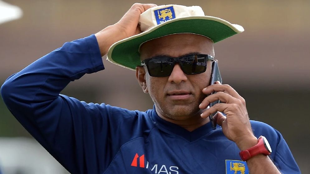 যে কারণে বরখাস্ত হলেন হাথুরুসিংহে