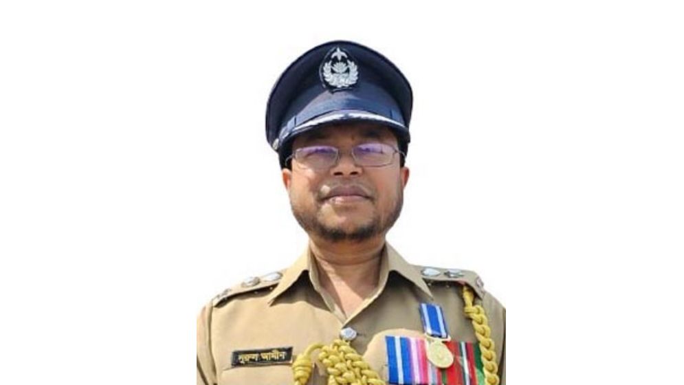 নোয়াখালী পুলিশ ট্রেনিং সেন্টারের এসপির বিরুদ্ধে প্রতারণার মামলা