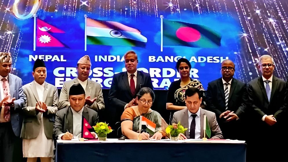 ভারত হয়ে আসবে নেপালের বিদ্যুৎ