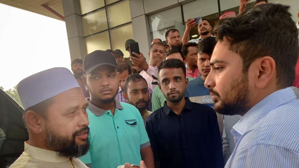 ফ্যাসিস্ট সরকারকে সহযোগিতা করা গণমাধ্যমের বিচার হবে: নাহিদ ইসলাম