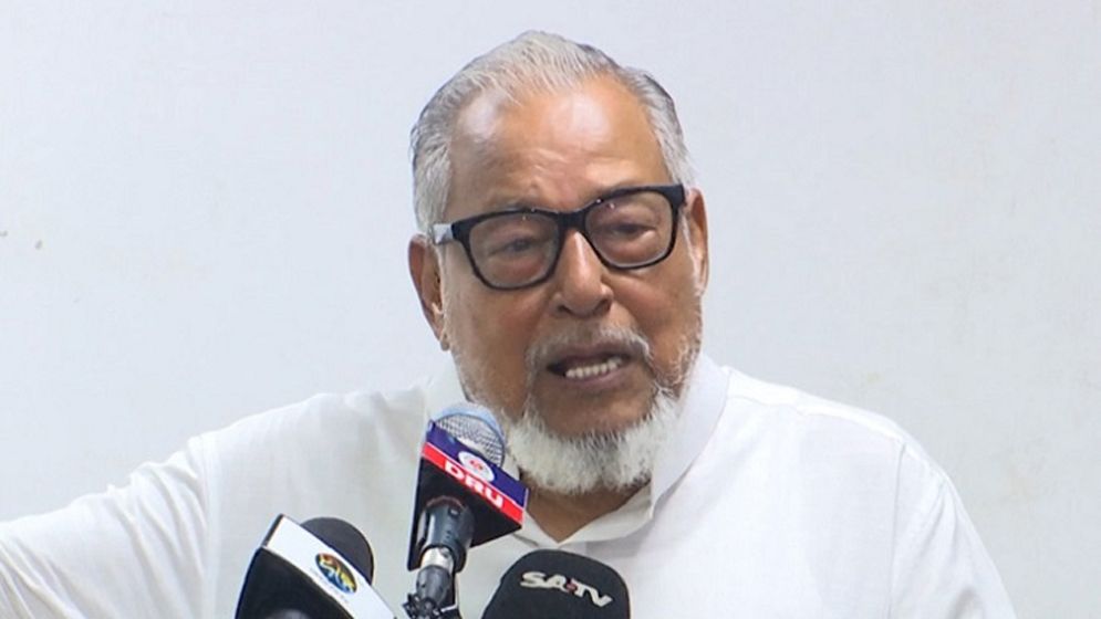 গুজব ছড়িয়ে দেশে বিশৃল্খলা সৃষ্টির পায়তারা চলছে