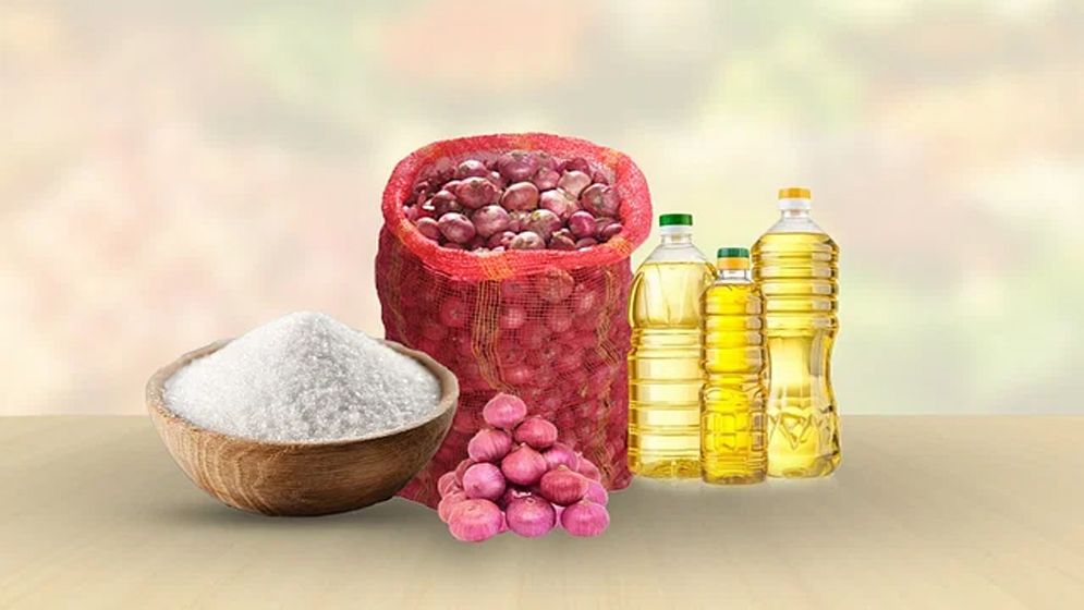 শুল্ক ছাড়েও বাড়তি তেল-চিনির দাম