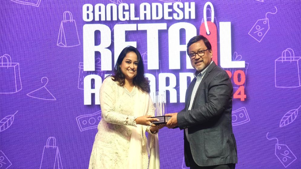 ‘বেস্ট ইনোভেশন ইন রিটেইল পেমেন্ট সল্যুশন’ অ্যাওয়ার্ড পেল ভিসা’র ‘স্ক্যান টু পে’