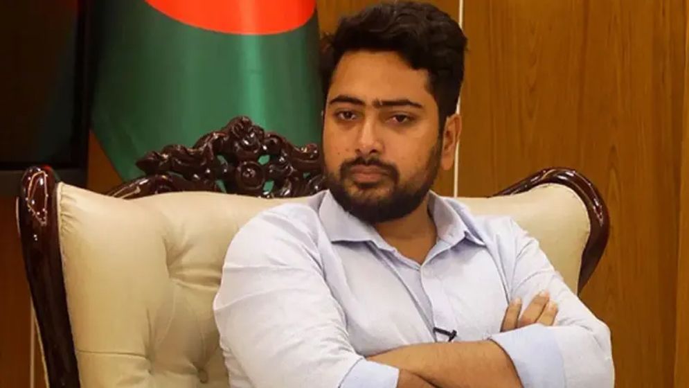 সব নির্বাচন নিয়ে যে বার্তা দিলেন উপদেষ্টা নাহিদ