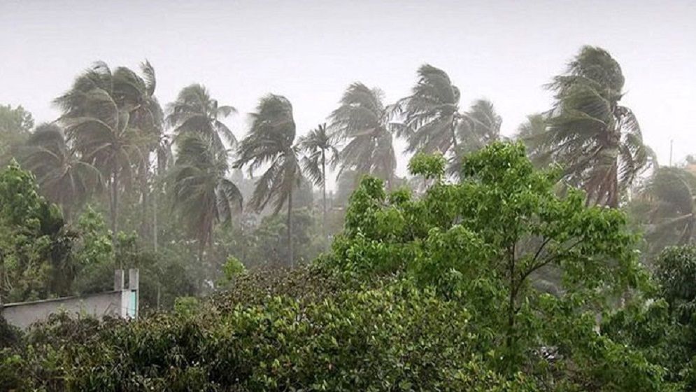 রাতের মধ্যেই যেসব জেলায় ৬০ কিলোমিটার বেগে ঝড়