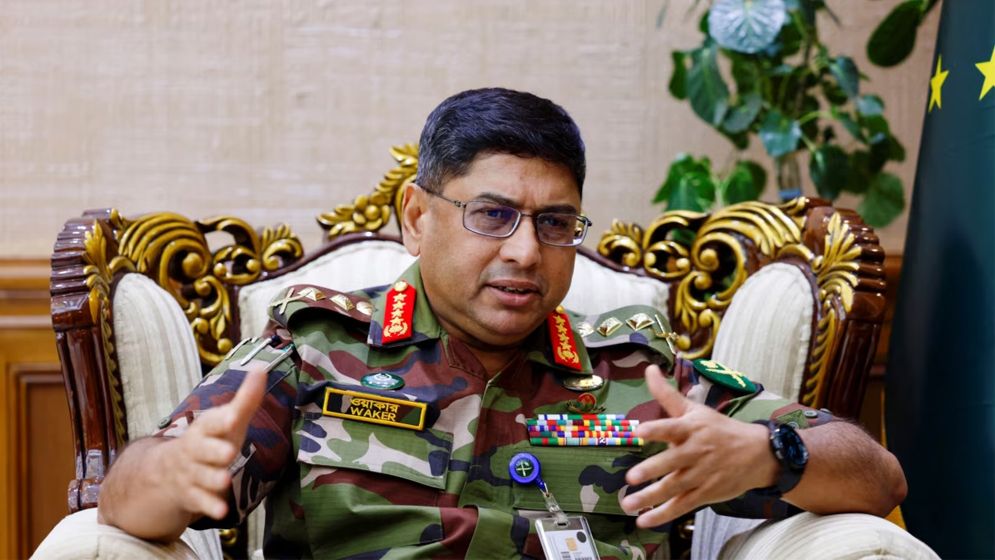 যুক্তরাষ্ট্র ও কানাডা সফরে গেলেন সেনাপ্রধান