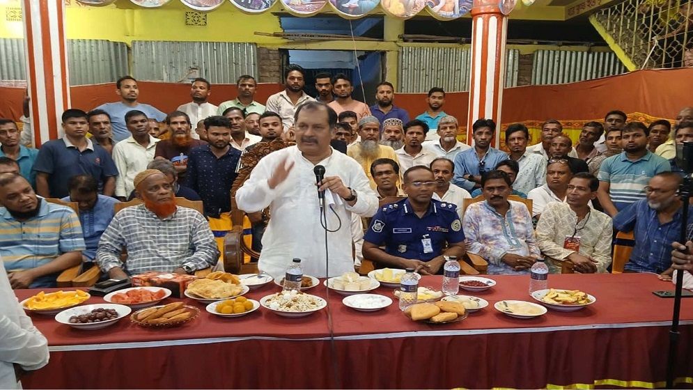 রাষ্ট্র মেরামতে প্রথমেই শেখ হাসিনার মতো আবর্জনা ফেলতে হয়: জহির উদ্দিন স্বপন