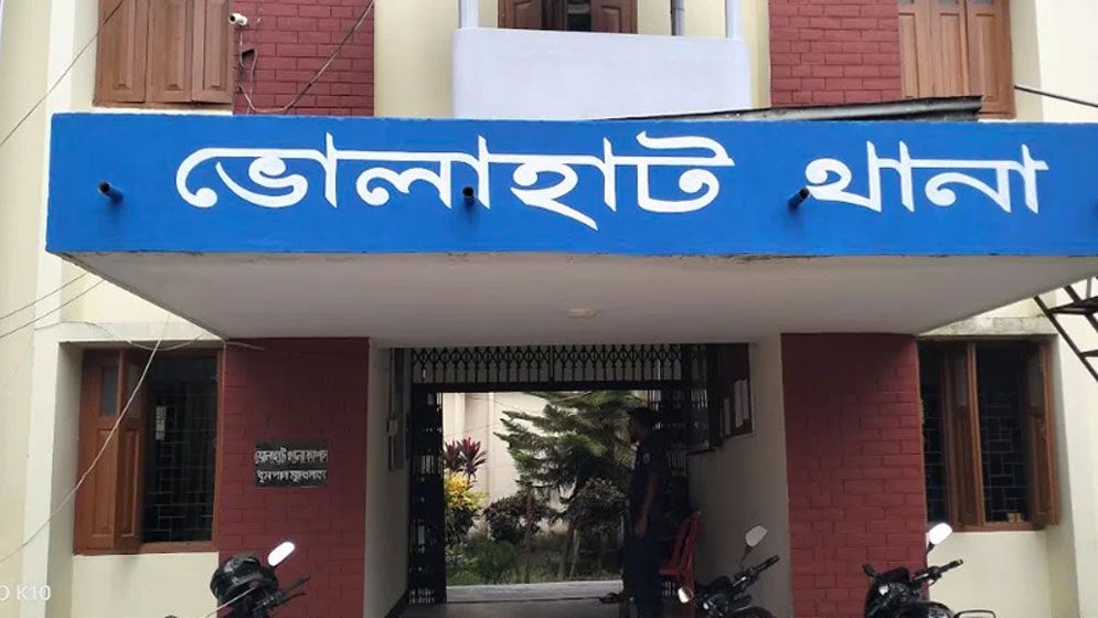 চাঁপাইনবাবগঞ্জে ডাকাত সন্দেহে দুই ভাইকে পিটিয়ে হত্যা
