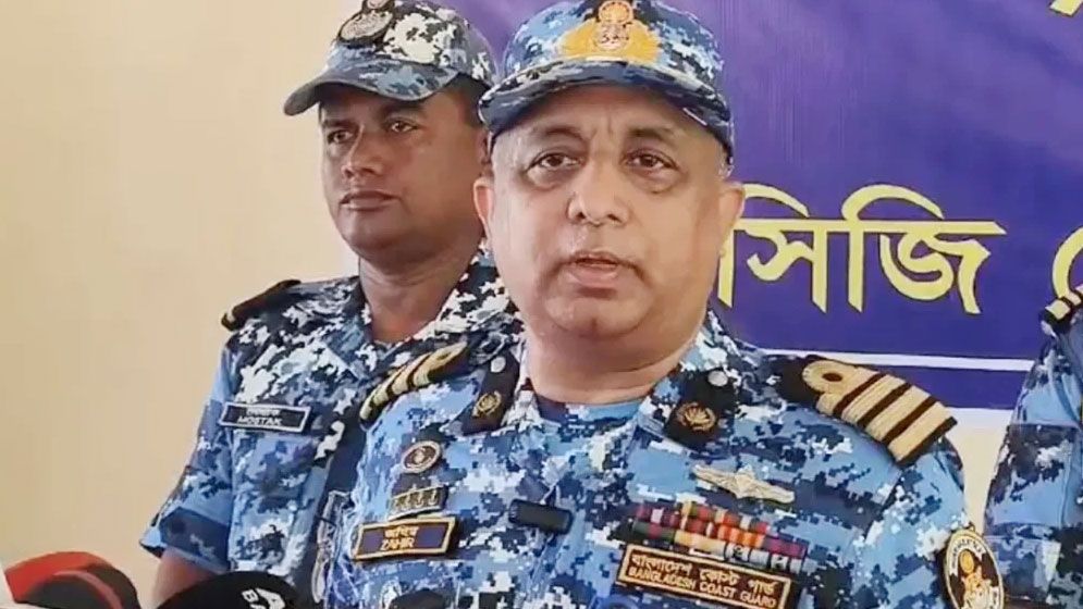 বাংলাদেশিদের ওপর মিয়ানমারের গুলির কারণ জানালো কোস্টগার্ড