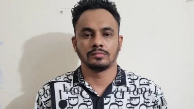 কেন্দ্রীয় স্বেচ্ছাসেবক লীগ নেতা তারেক গ্রেফতার 