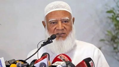 সেনাবাহিনী ও পুলিশের গাড়িতে আগুন, যা বললেন জামায়াত আমির
