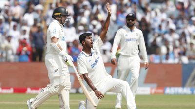 বড় লিডের পথে নিউজিল্যান্ড, হারের শঙ্কায় ভারত