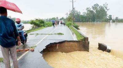 পাহাড়ি ঢল আর অবিরাম ভারী বৃষ্টিতে শেরপুরে ভয়াবহ বন্যা
