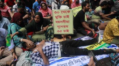 সরকারি চাকরির নতুন বয়সসীমা নিয়ে হতাশ ও ক্ষুব্ধ আন্দোলনকারীরা