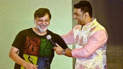 আসছে টেক্কা, টিকিট বিক্রি করলেন সৃজিত-দেব