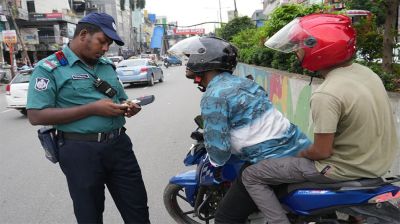 ট্রাফিক আইন ভাঙায় দুই দিনে ১ কোটি টাকার বেশি জরিমানা 