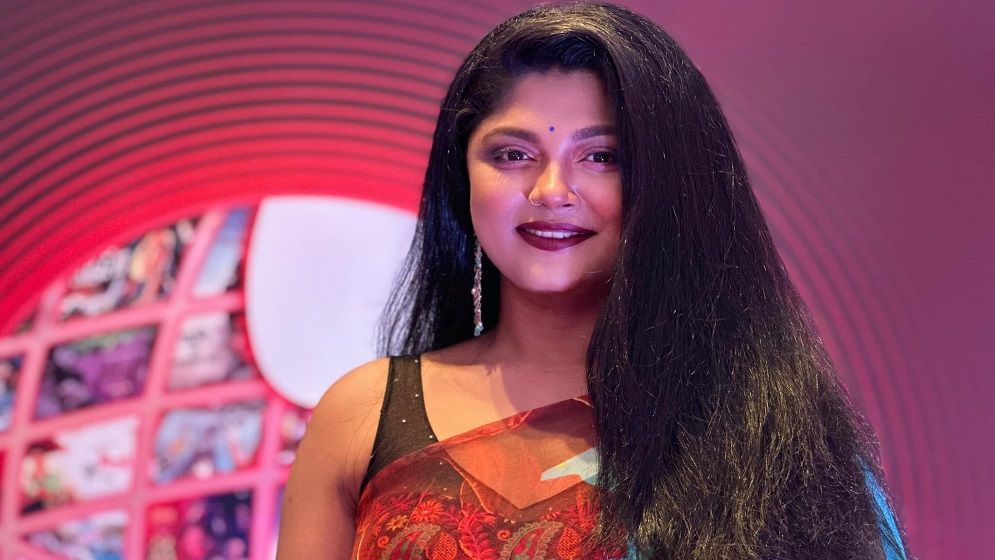 খাবার জোটেনি, থাকার জায়গা পাইনি