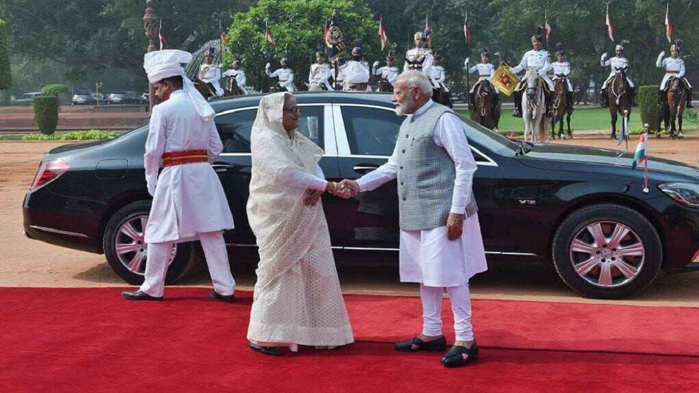 শেখ হাসিনা কোথায় ও কীভাবে আছেন, স্পষ্ট করে জানালো ভারতীয় সংবাদমাধ্যম