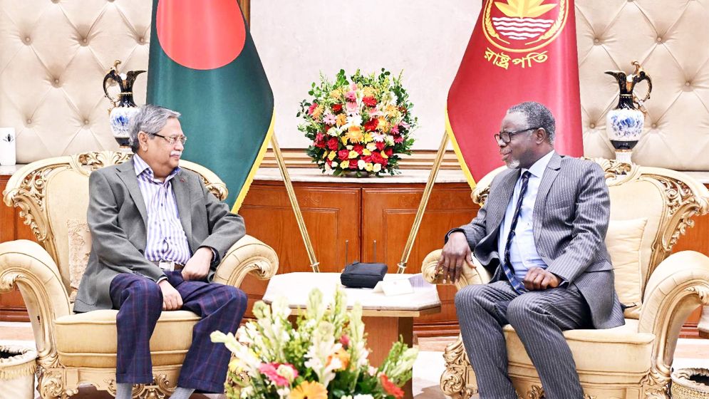 রাষ্ট্রপতির সঙ্গে ঘানার হাইকমিশনারের বিদায়ী সাক্ষাৎ 