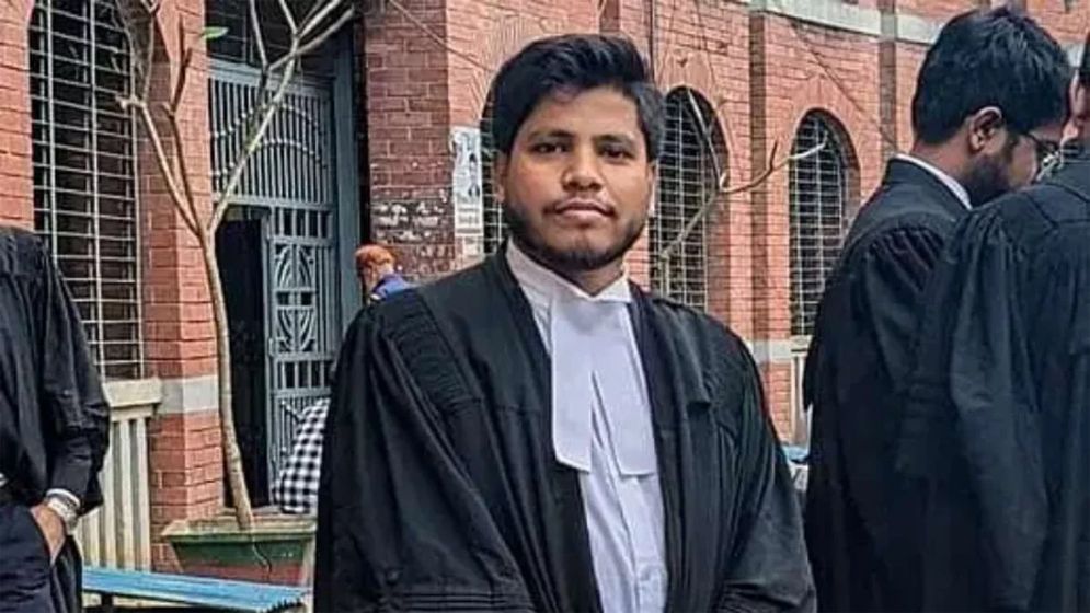 আইনজীবী সাইফুল হত্যা: ৩ দিন পর বাবা-ভাইয়ের ২ মামলা