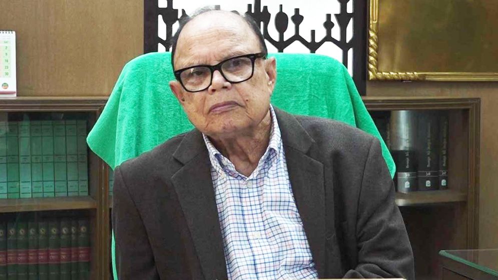নির্বাচন নিয়ে রাজনৈতিক দলগুলো যতই কথা বলুক সরকার চাপহীনভাবে কাজ করছে: খাদ্য উপদেষ্টা