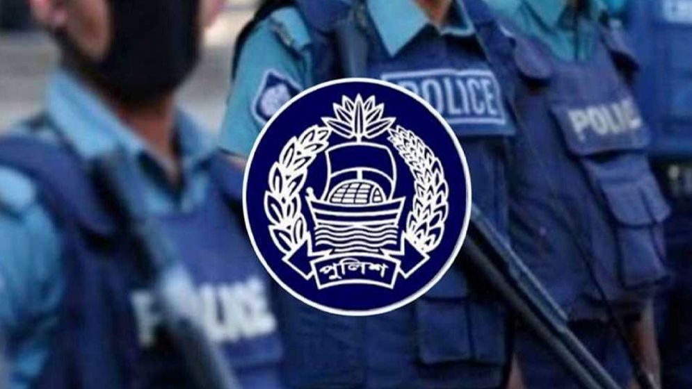 চাকরি ফিরে পেলেন দুই পুলিশ কর্মকর্তা