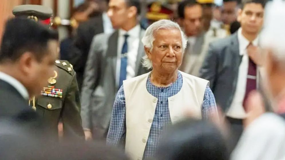 অন্তর্বর্তী সরকারের ১০০ দিন: প্রতিশ্রুতি পূরণে অগ্রগতি কতটুকু?