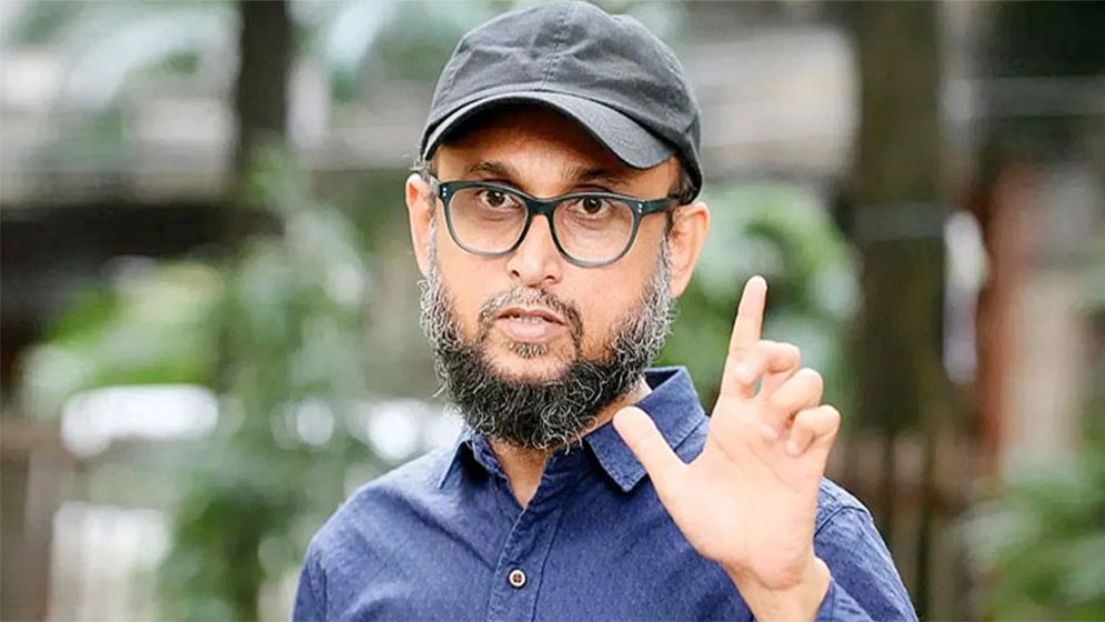 ‘শাপলা চত্বর জঞ্জাল মুক্ত হয়েছে’, স্ট্যাটাস নিয়ে যা জানালেন ফারুকী