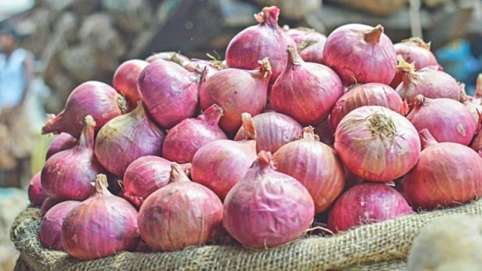 বেড়েছে পেঁয়াজের দাম