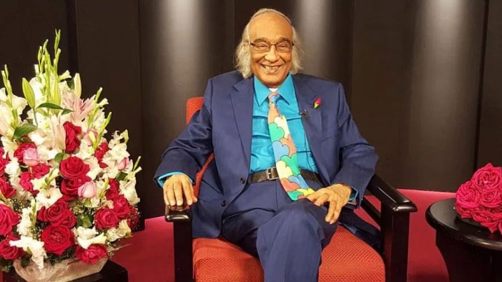 ‘লাল গোলাপ’ নিয়ে ফিরছেন শফিক রেহমান
