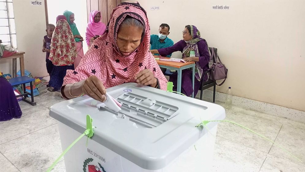 এক বছরেই নির্বাচন চান ৬১.১ শতাংশ মানুষ, সংস্কার শেষে ৬৫.৯ শতাংশ