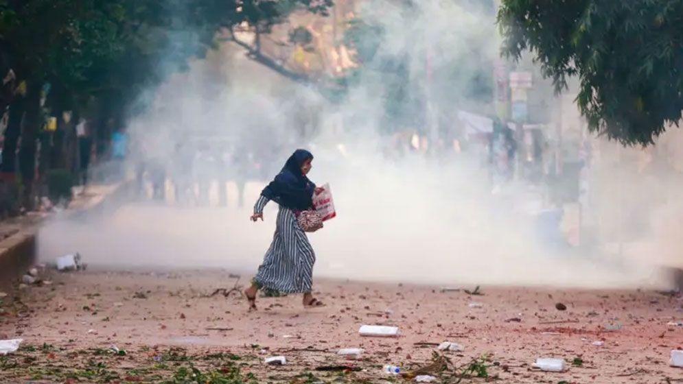 তিন কারণে বেড়েছে অস্থিরতা