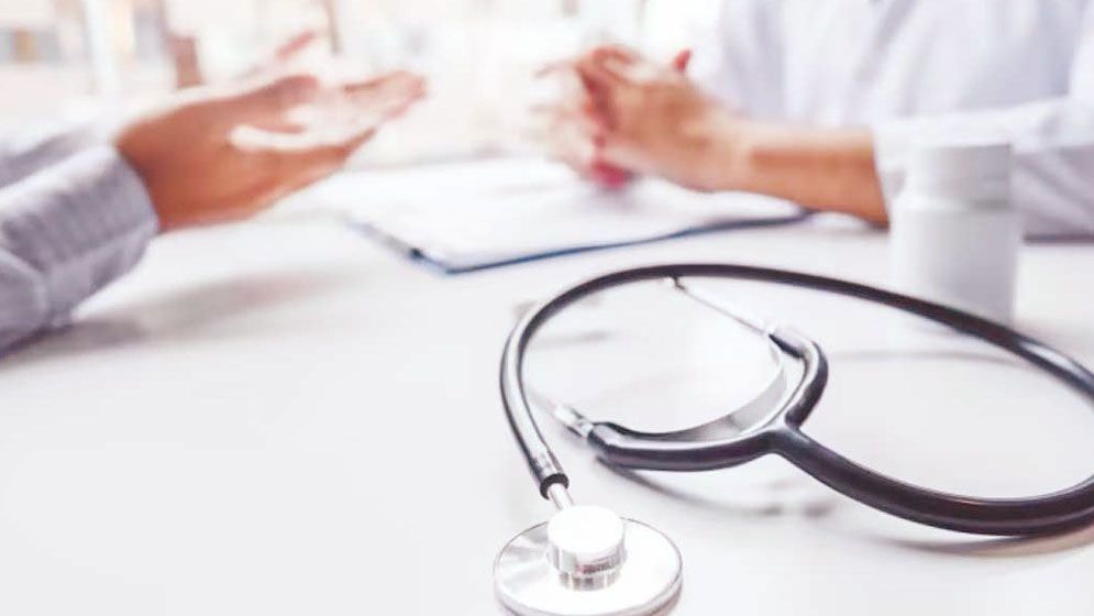 বাংলাদেশি রোগী দেখা বন্ধ করলো ভারতের হাসপাতাল ও চিকিৎসক