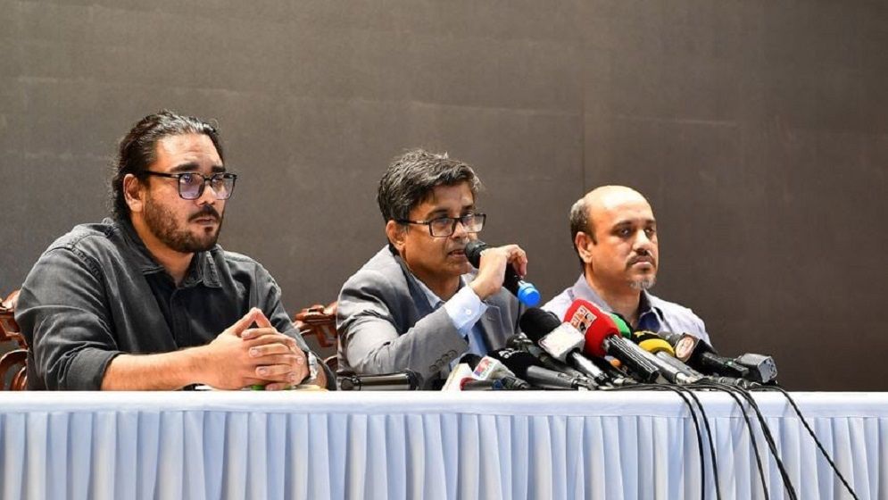 ট্রাম্পকে স্বাগত জানিয়েছে অন্তর্বর্তী সরকার