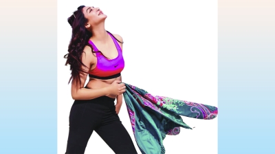 ‘ভূতপরী’ নিয়ে গোয়ায় জয়া
