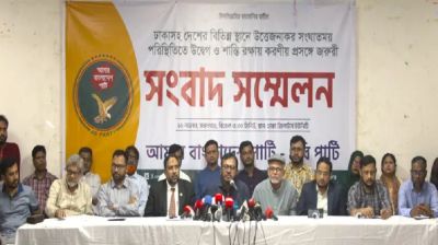 সংঘাত, অস্থিরতা ও আন্দোলনের মিত্রদের বিভক্তির দায় অন্তর্বর্তী সরকার এড়াতে পারে না