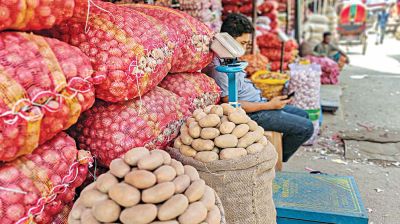 ভারত থেকে সব পণ্য রপ্তানি বন্ধ